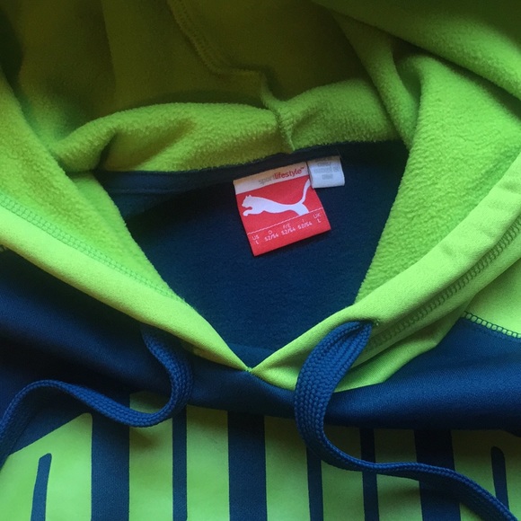 Like new! Men’s hoodie - Picture 2 of 4